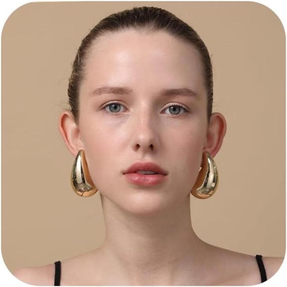 Chunky 14k Gold Plated Hoop Earrings – Lightweight Everyday Statement Hoops